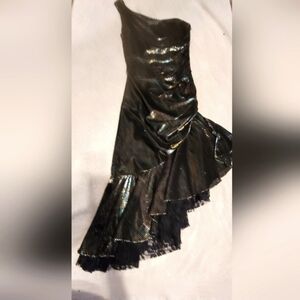 Elegant Black One-Shoulder Dress
